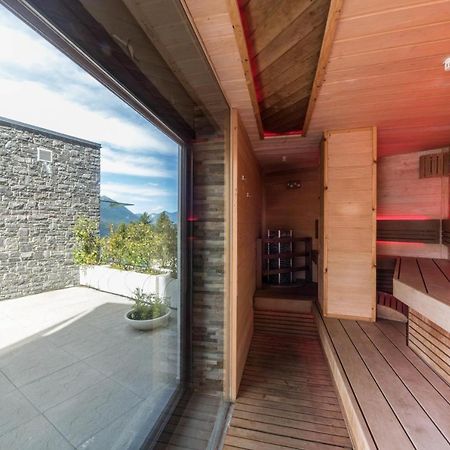 Residence Le Terrazze Perledo Luaran gambar